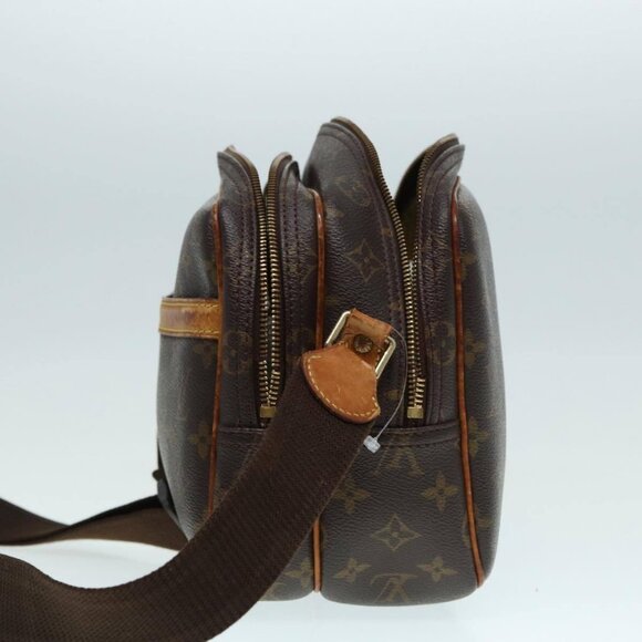 LOUIS VUITTON Monogram Reporter PM Shoulder Bag - Picture 4 of 16